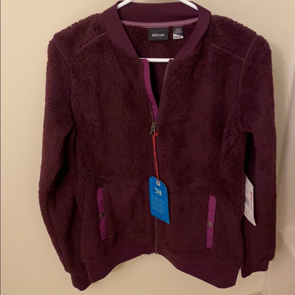 Brand new marmot fleece coat